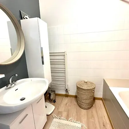 Spacious And Bright Cocoon With Terrace In Ajaccio Ajaccio (Corsica)